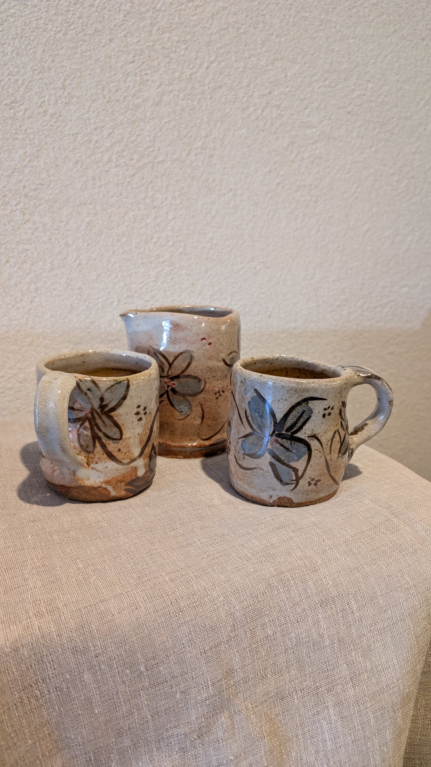 Sue Fraser - Pourer and Two Mugs